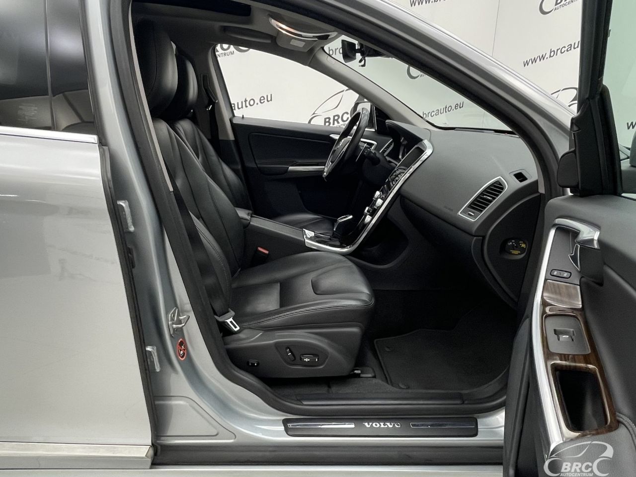 Volvo XC60 | 3