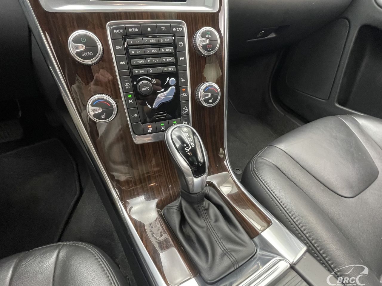 Volvo XC60 | 25