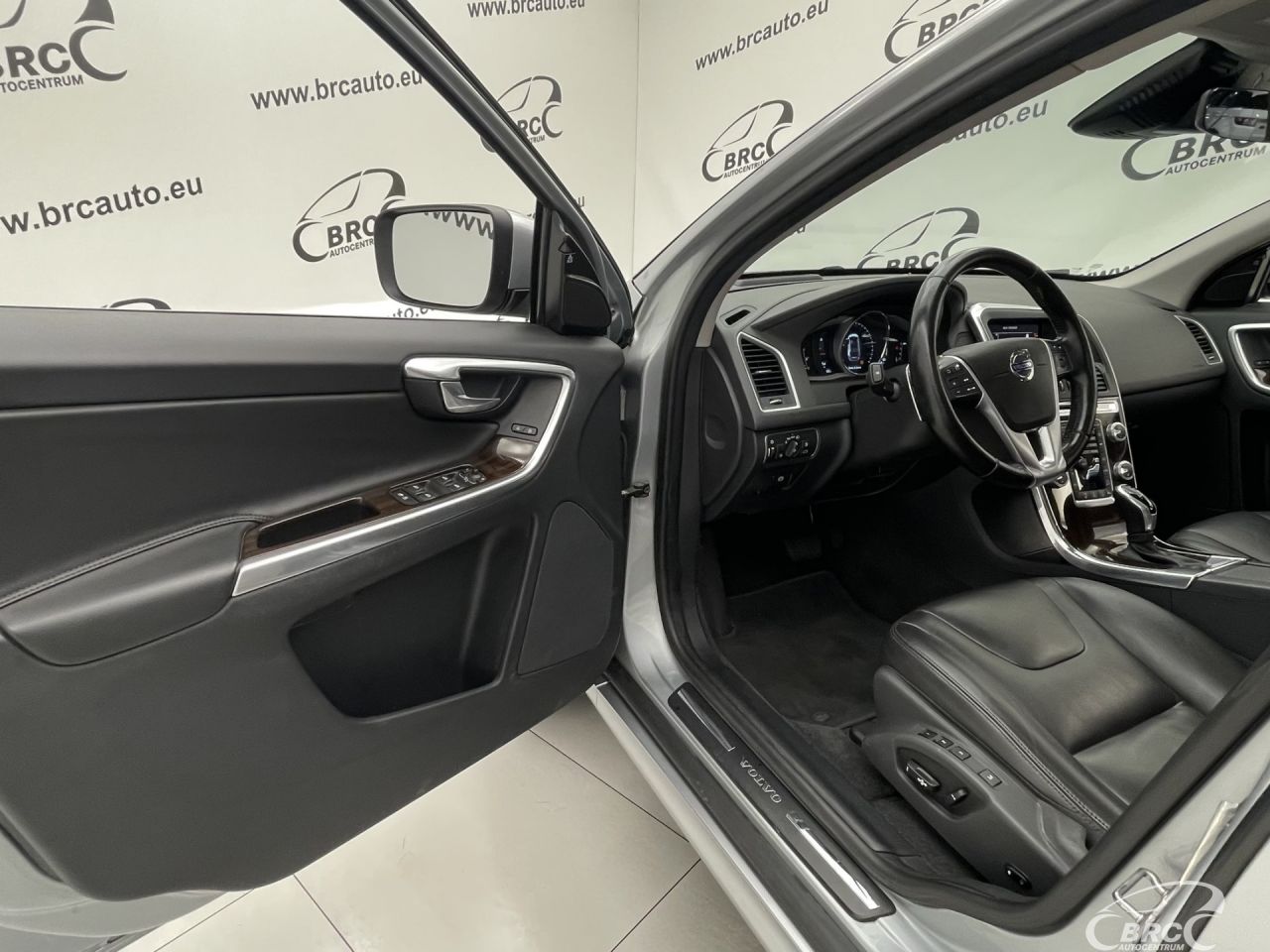 Volvo XC60 | 18