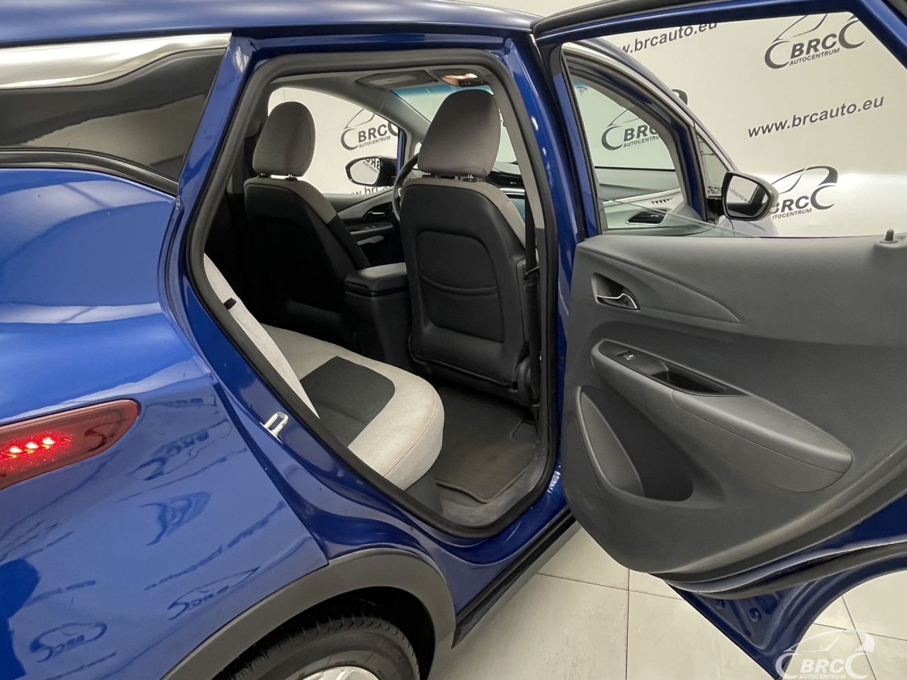 Chevrolet Bolt | 11
