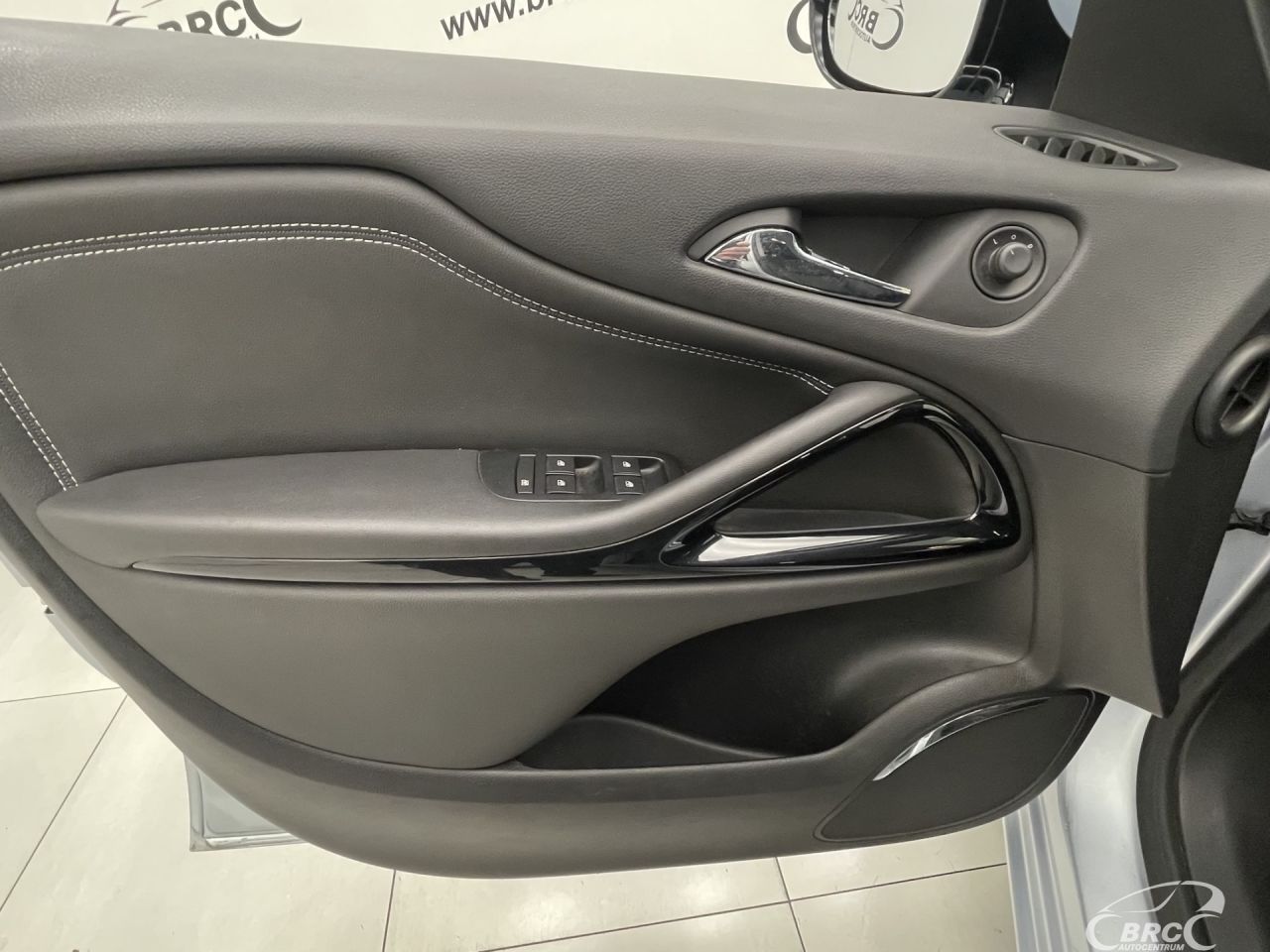 Opel Zafira | 19