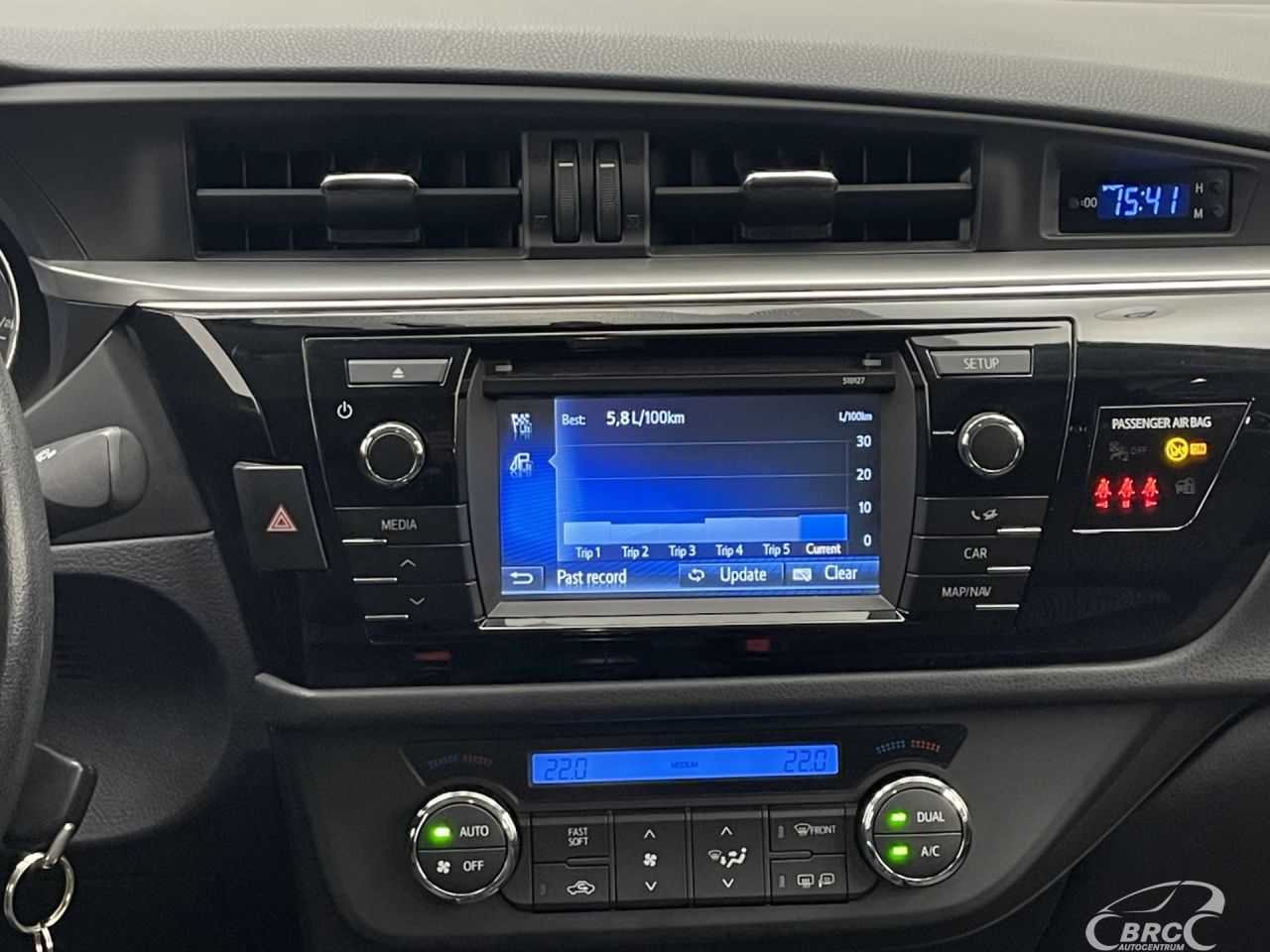 Toyota Corolla | 14