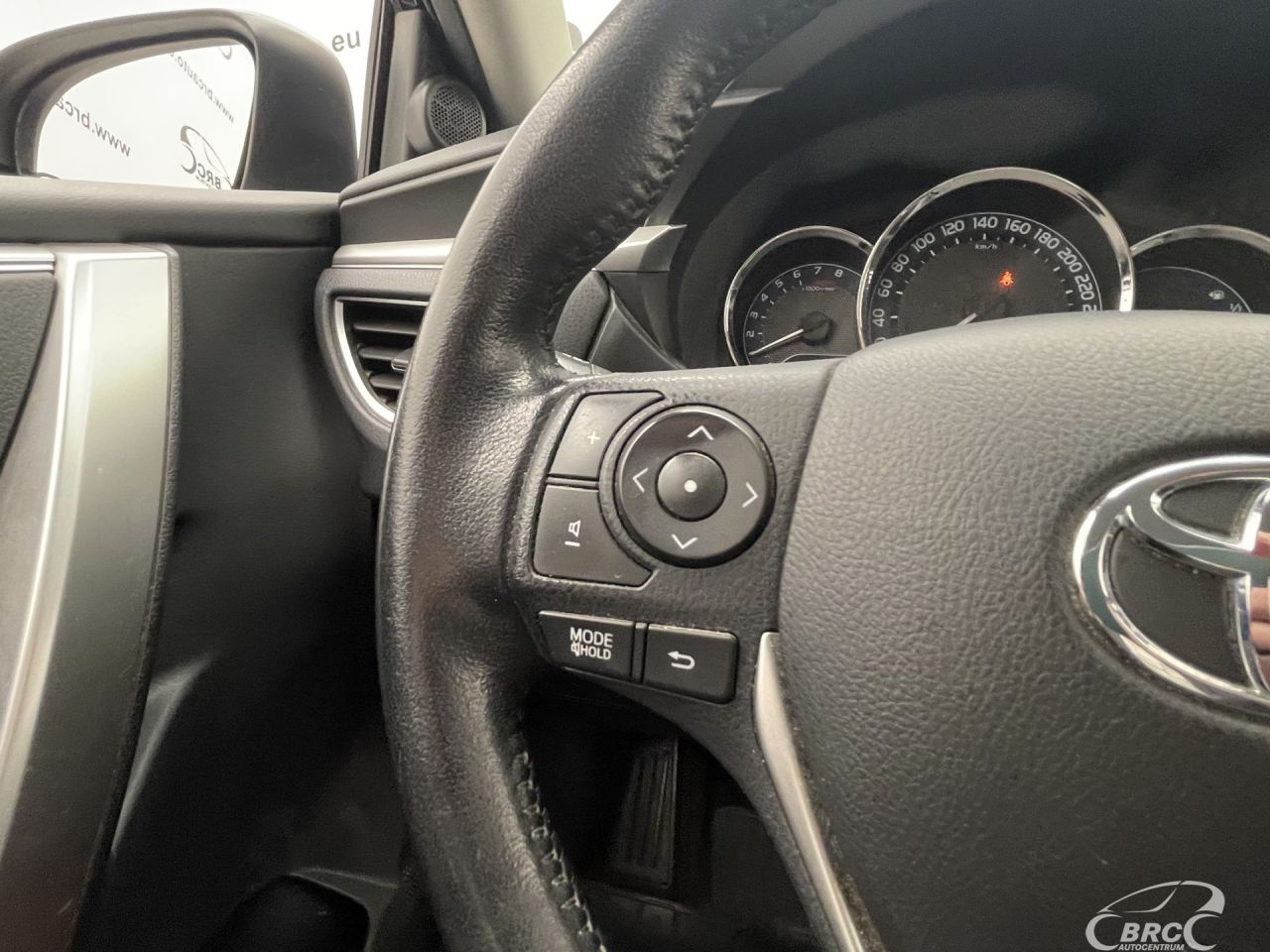 Toyota Corolla | 29