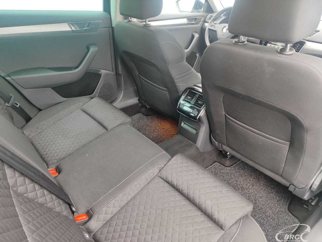Skoda Superb | 13