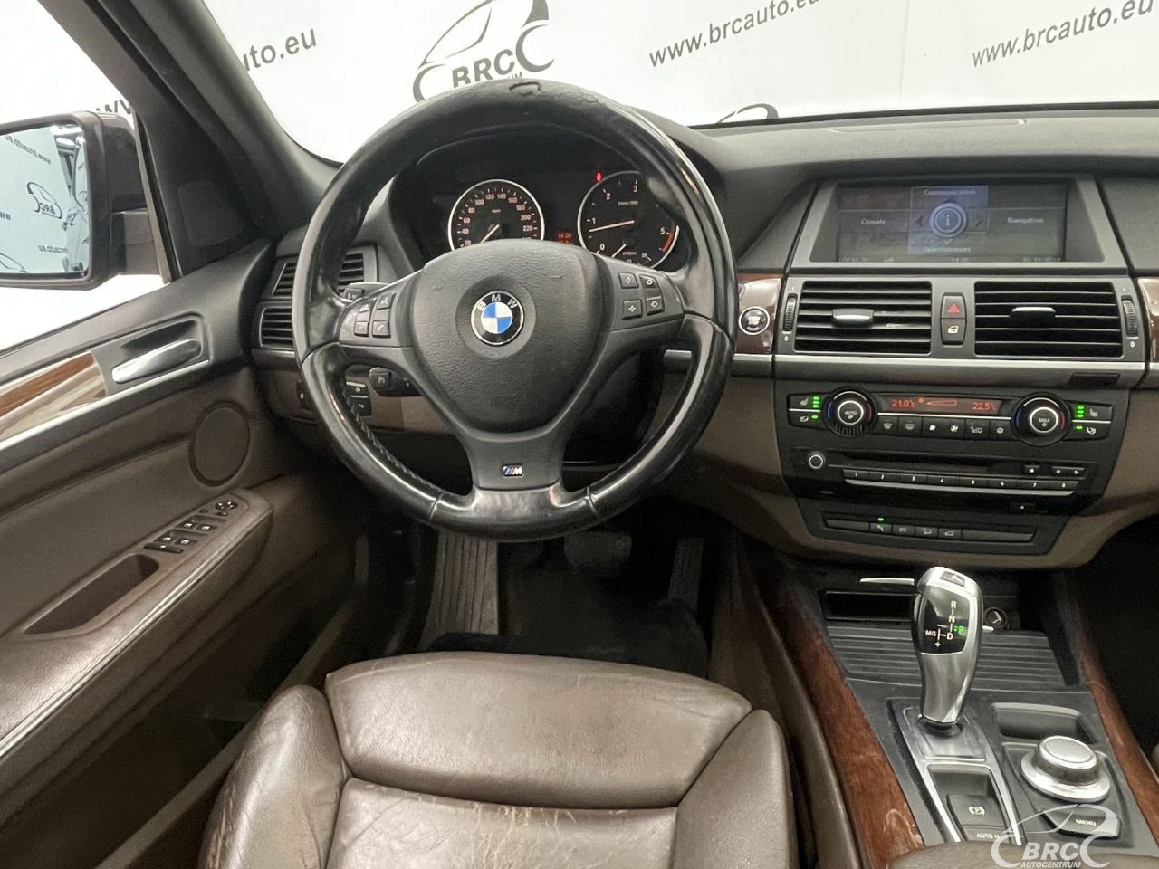 BMW X5 | 12