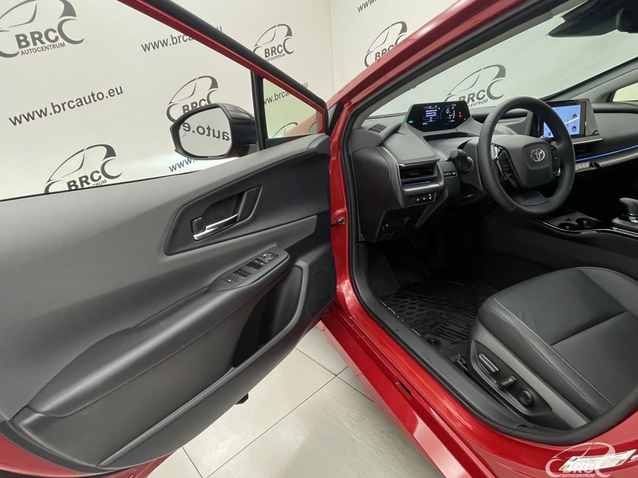 Toyota Prius | 17
