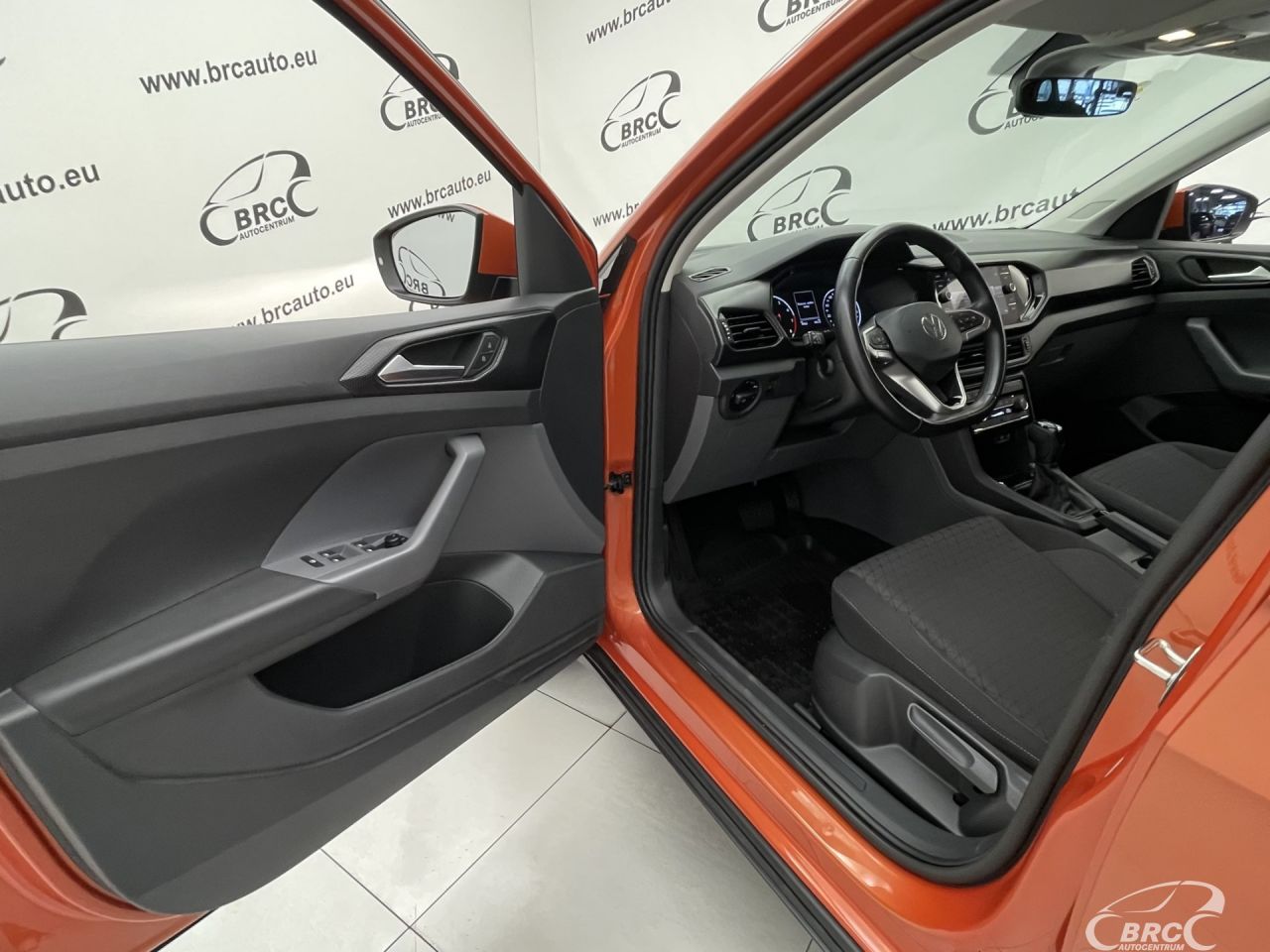 Volkswagen T-Cross | 30