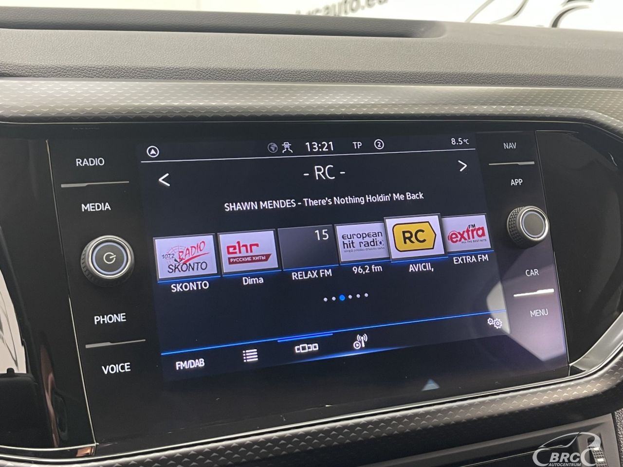 Volkswagen T-Cross | 53