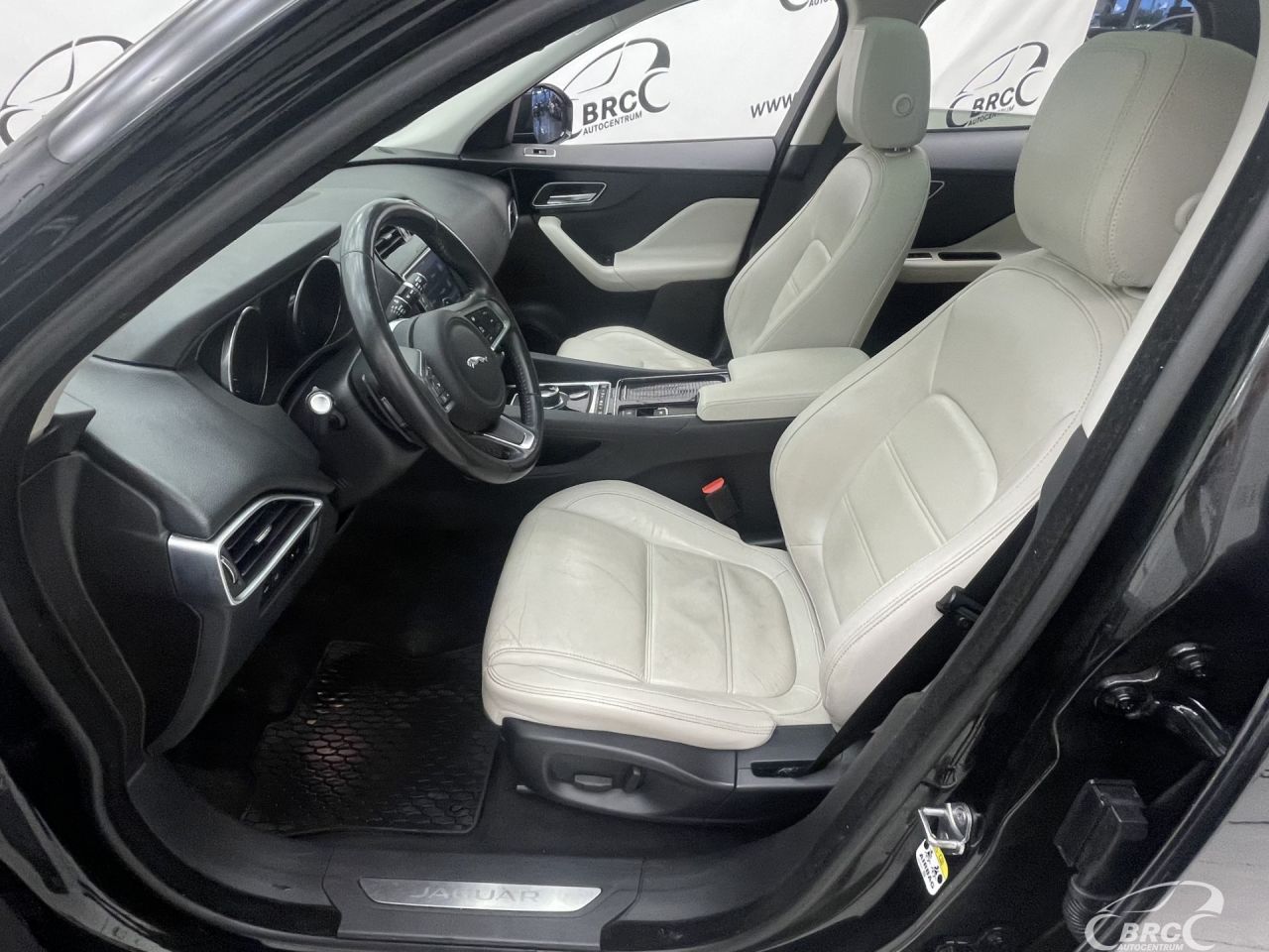 Jaguar F-Pace | 20