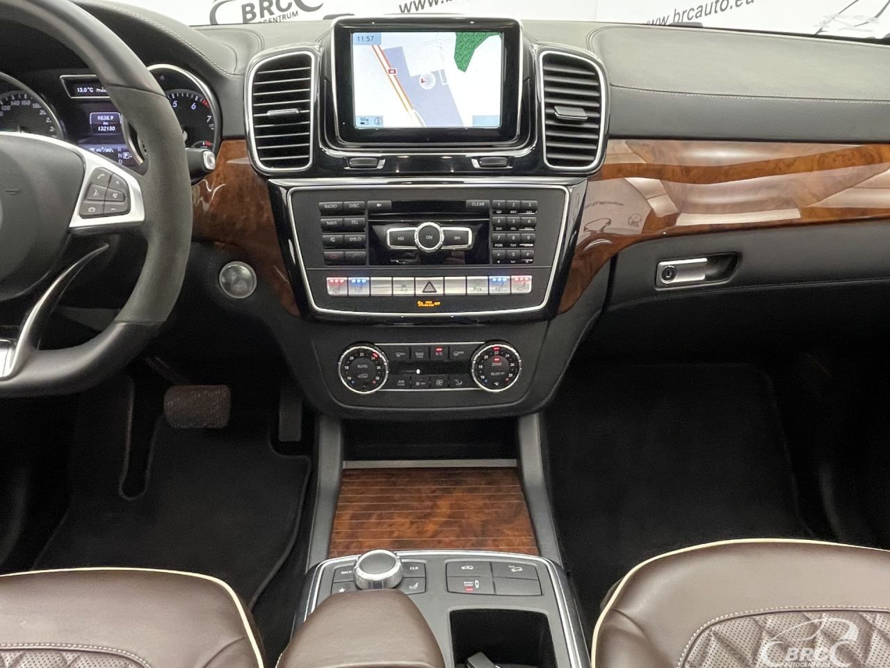 Mercedes-Benz GL550 | 18