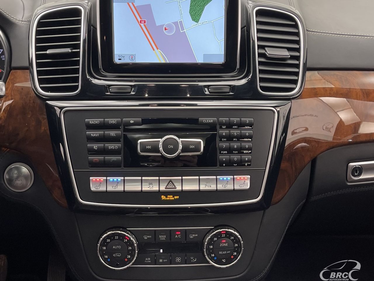 Mercedes-Benz GL550 | 20