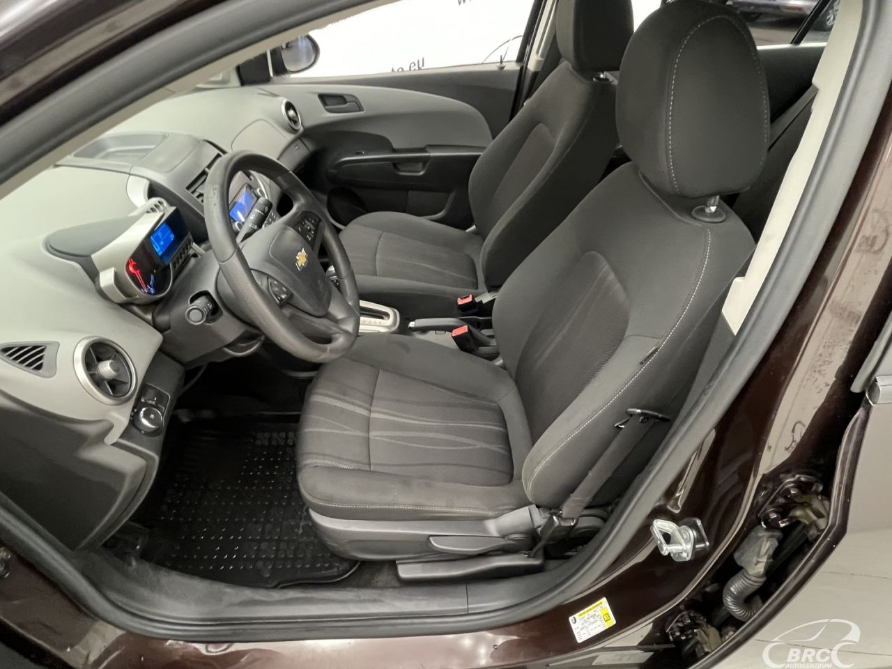 Chevrolet Aveo | 19