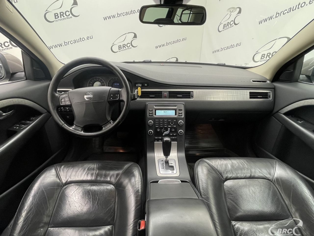Volvo XC70 | 2