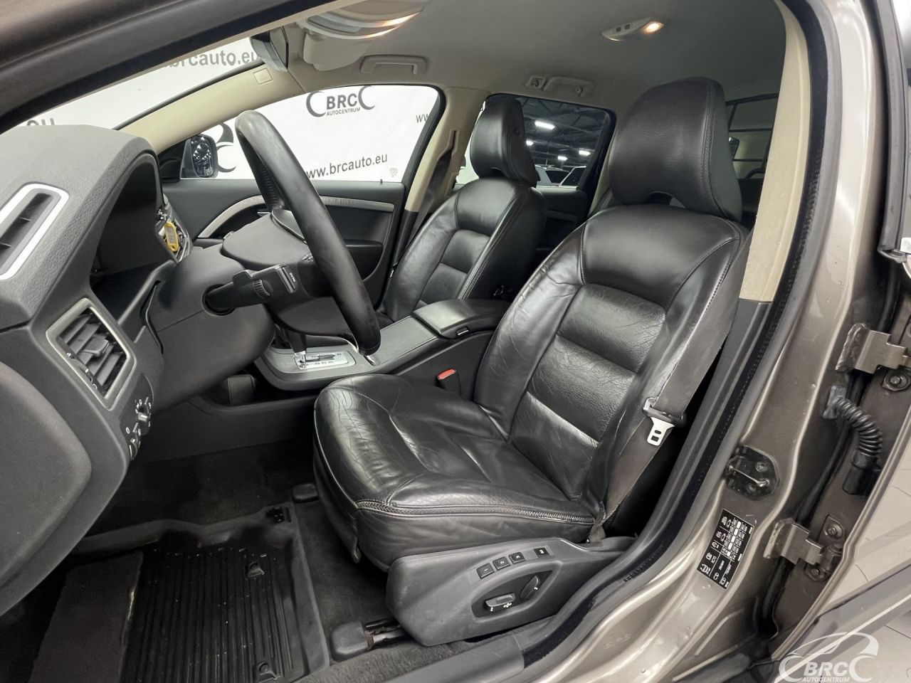 Volvo XC70 | 21