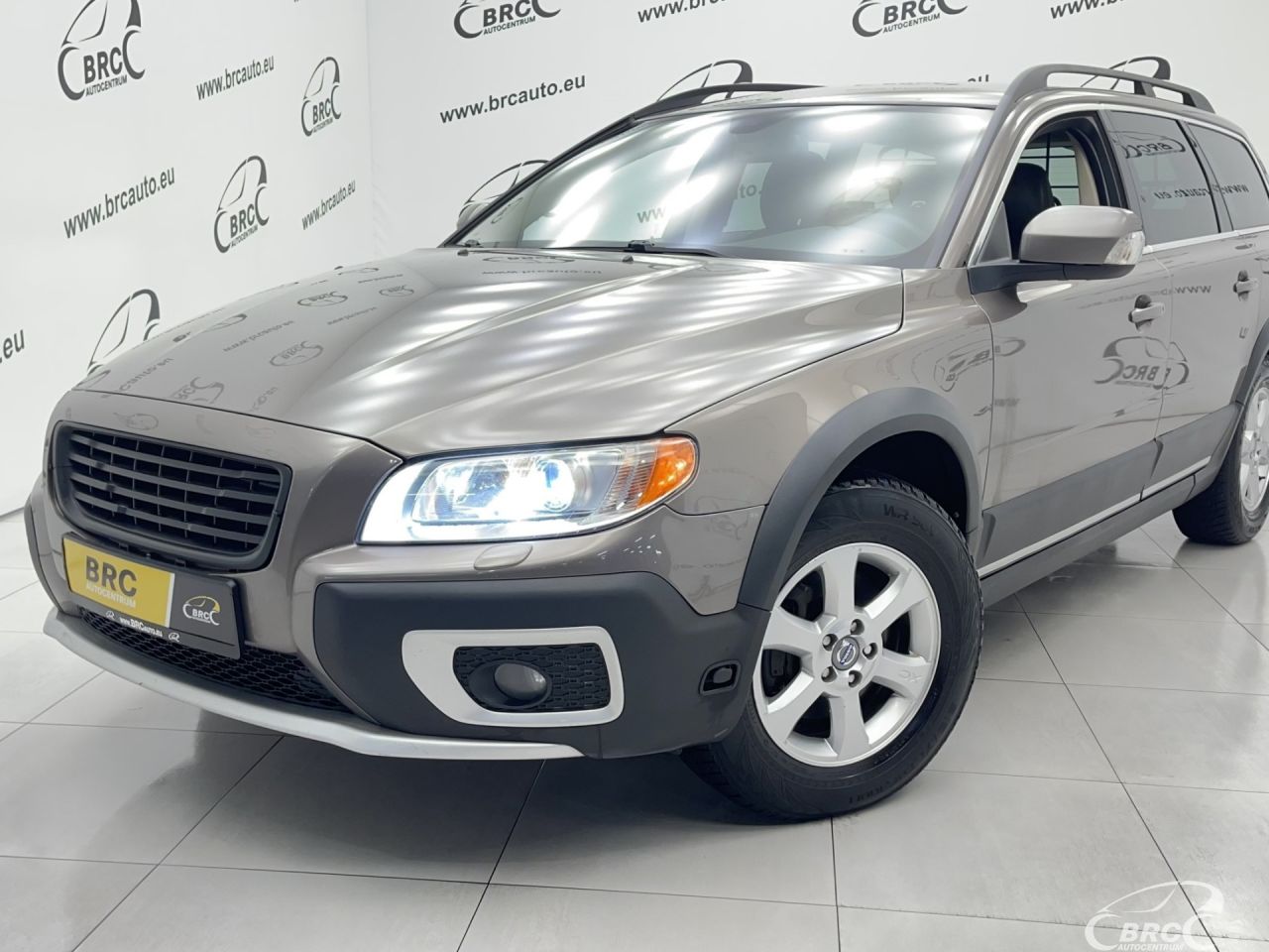 Volvo XC70 | 36