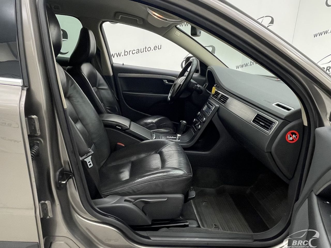 Volvo XC70 | 3
