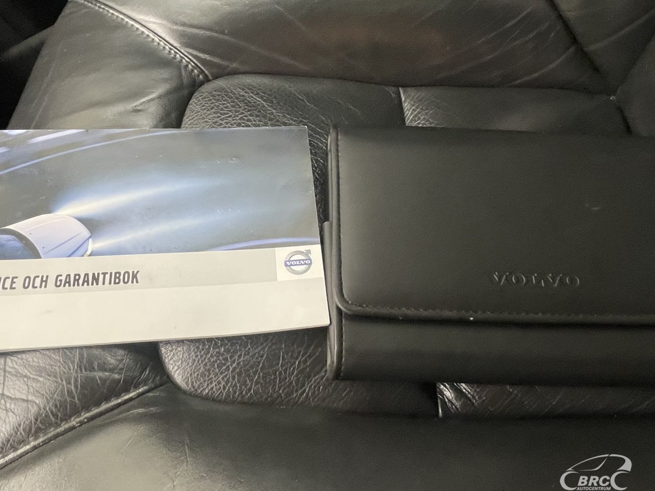 Volvo XC70 | 28