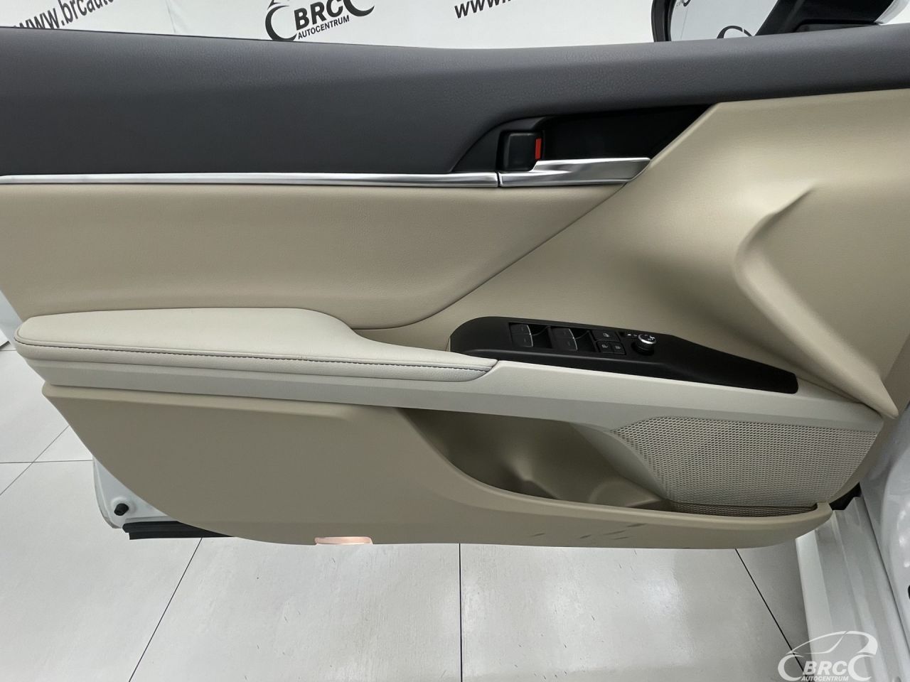 Toyota Camry | 20