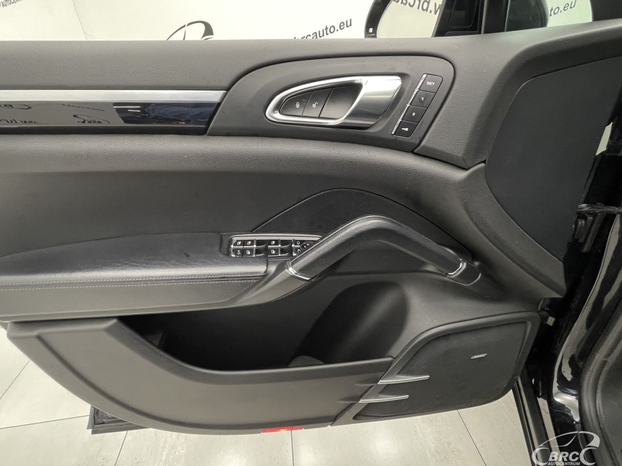Porsche Cayenne | 21