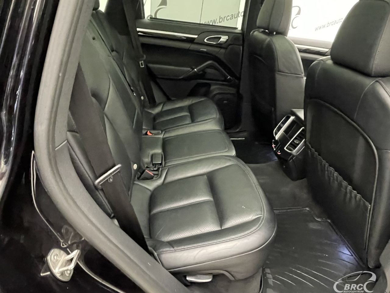 Porsche Cayenne | 10