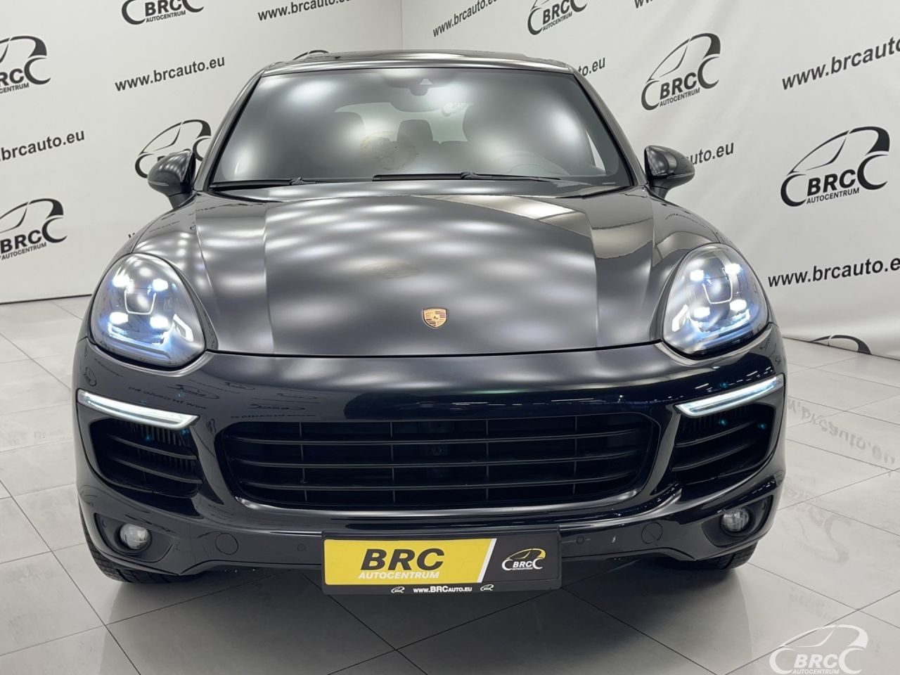 Porsche Cayenne | 48