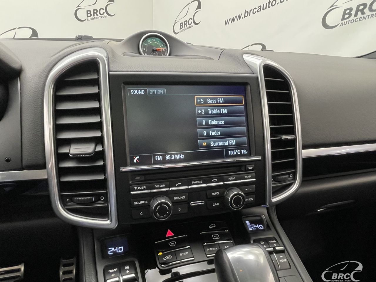 Porsche Cayenne | 40