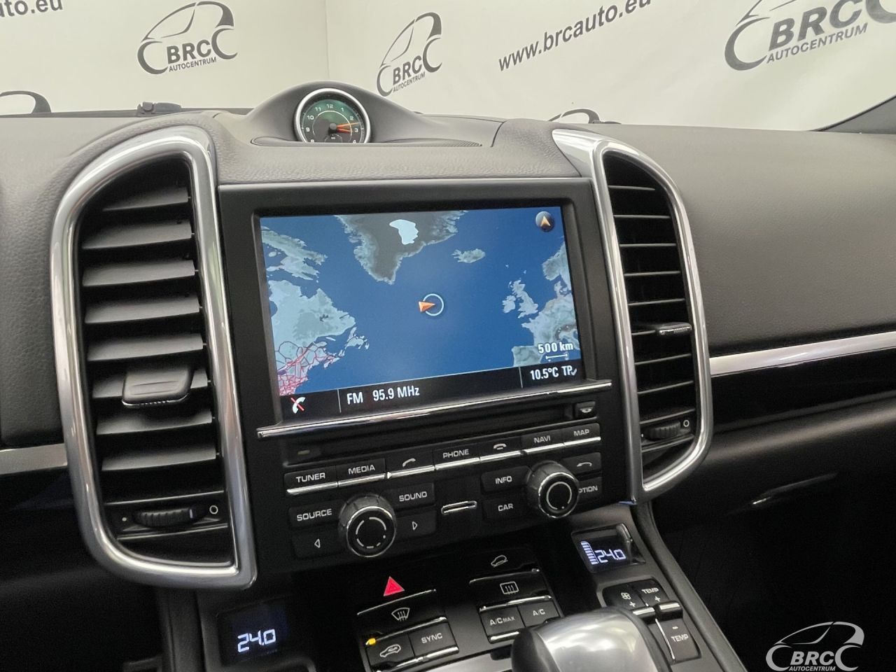 Porsche Cayenne | 38