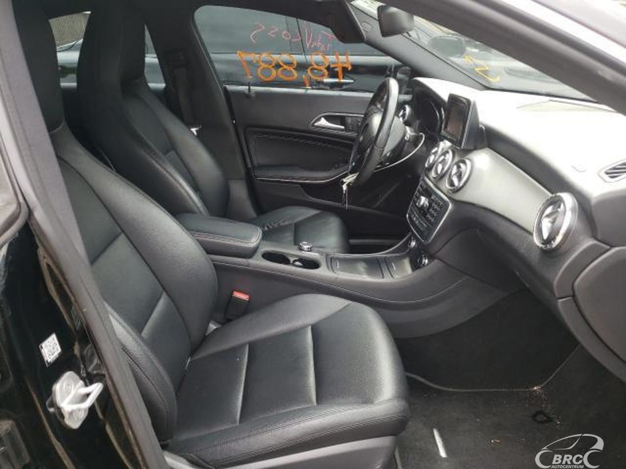Mercedes-Benz CLA250 | 47