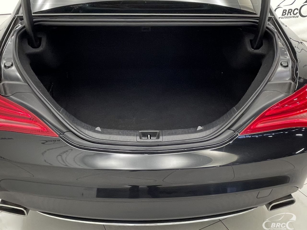 Mercedes-Benz CLA250 | 37