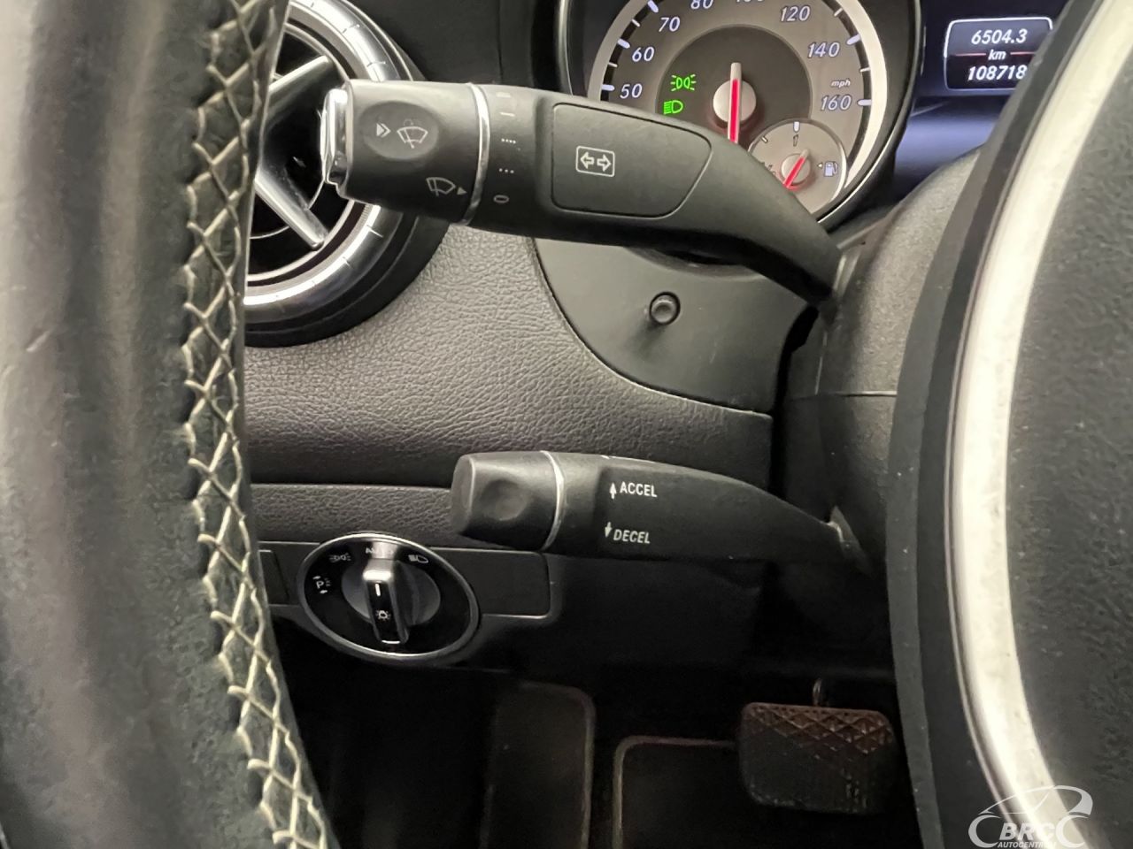 Mercedes-Benz CLA250 | 30