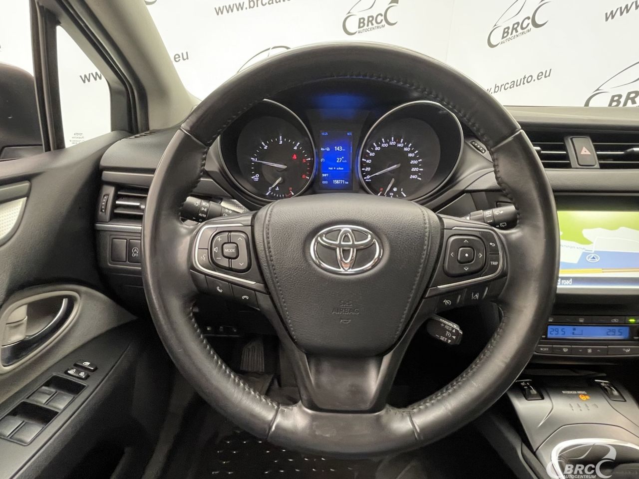 Toyota Avensis | 25