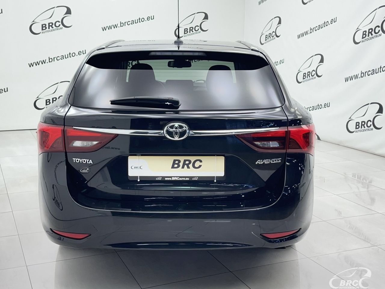 Toyota Avensis | 52