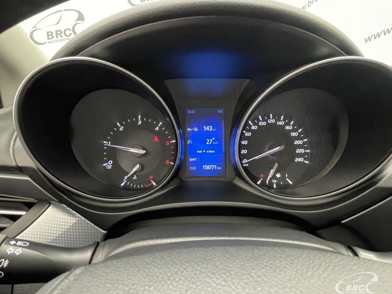 Toyota Avensis | 29