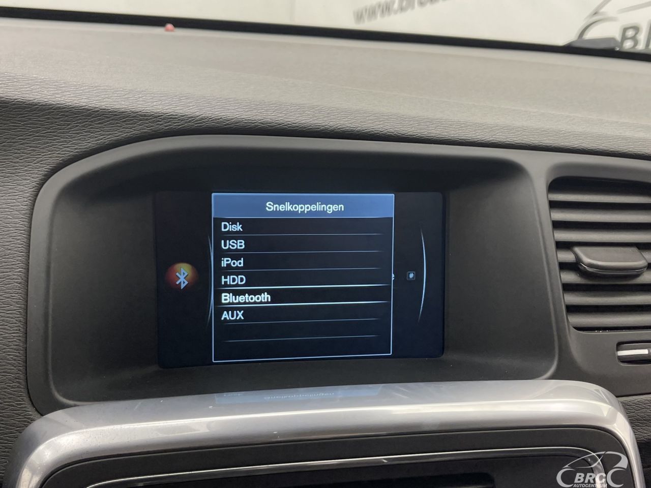 Volvo S60 | 35