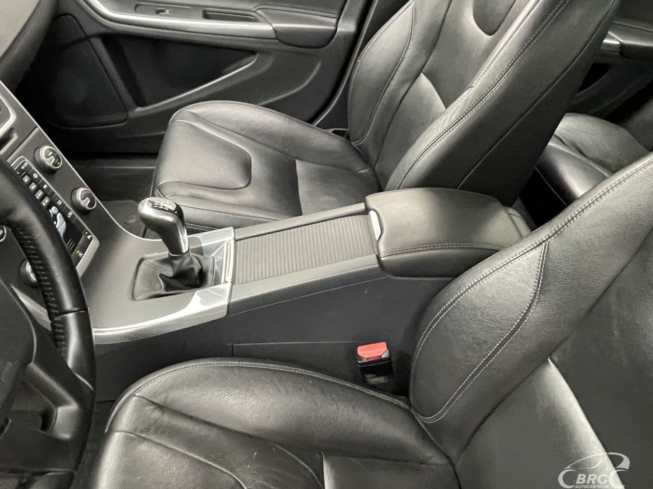 Volvo S60 | 23