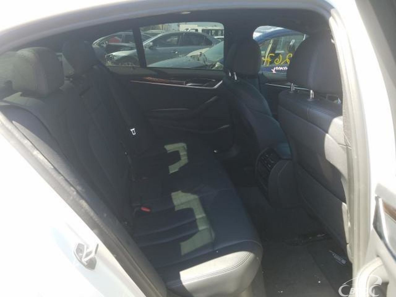 BMW 530 | 50
