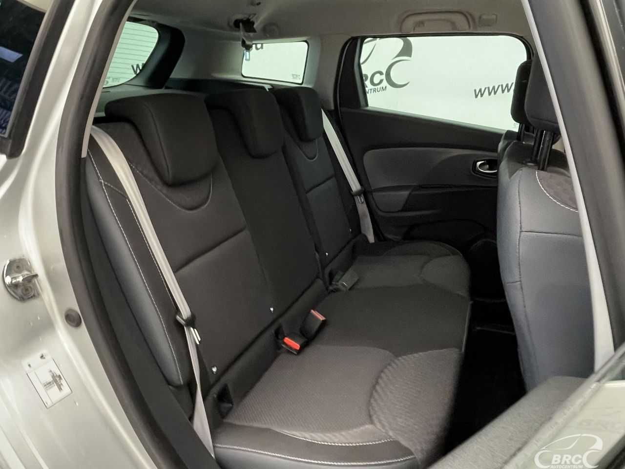Renault Clio | 22