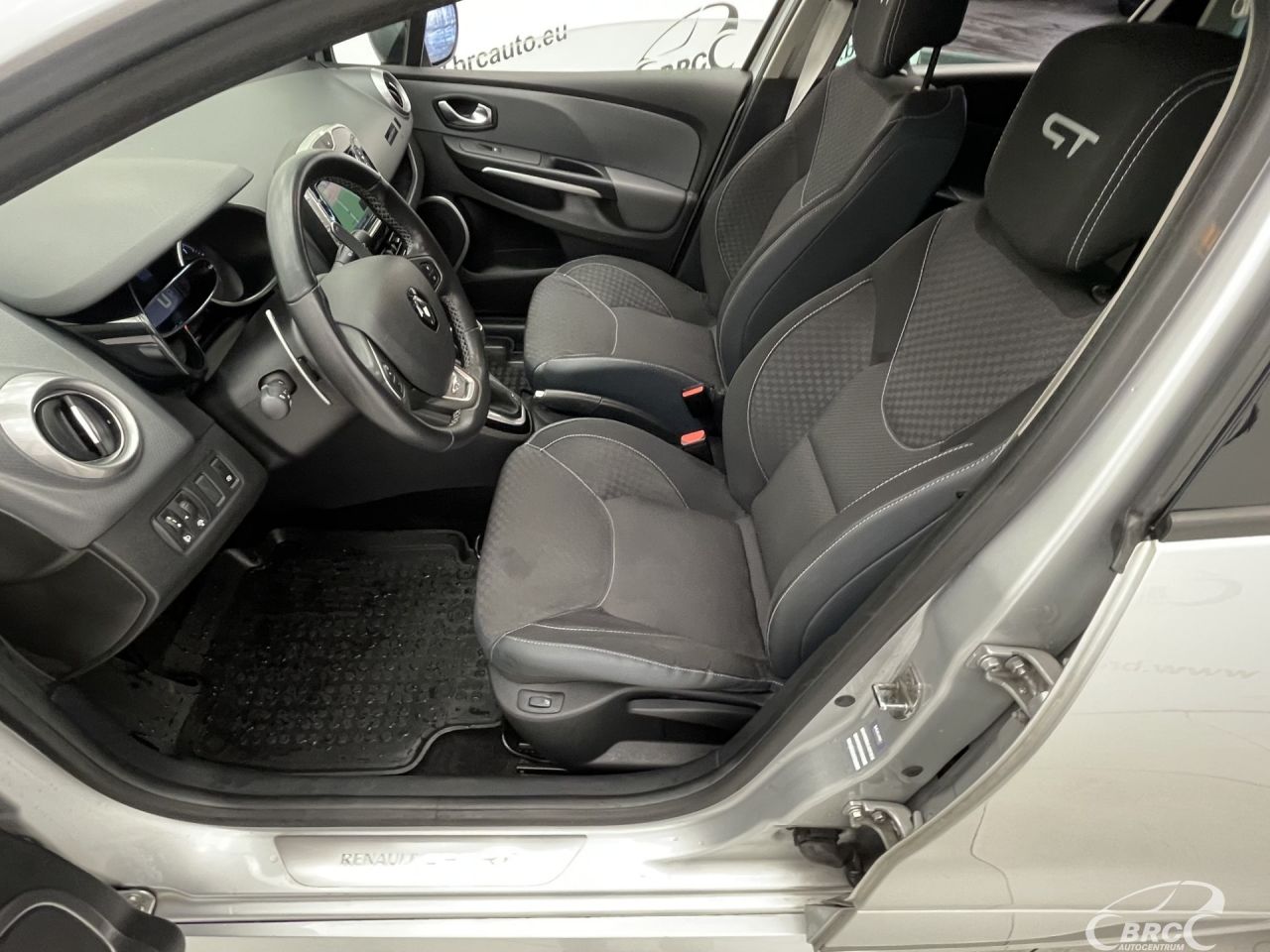 Renault Clio | 39