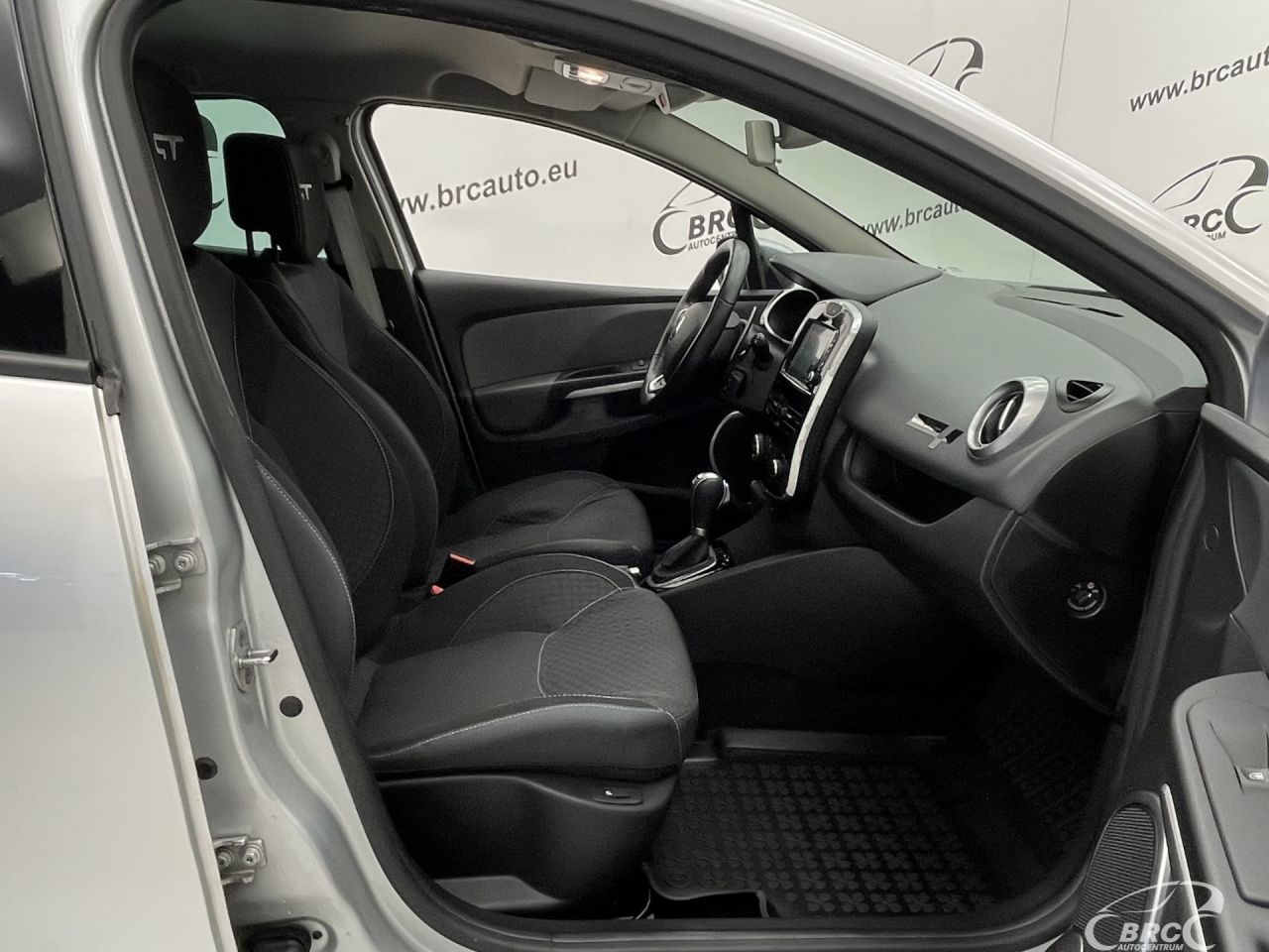 Renault Clio | 6