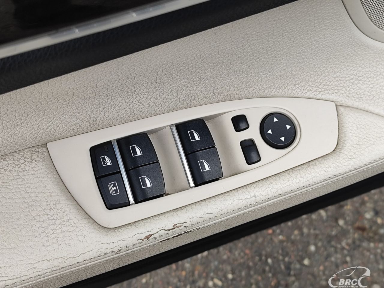BMW 730 | 23
