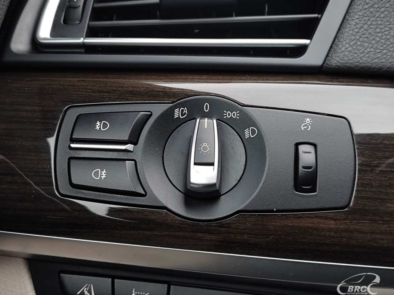 BMW 730 | 29