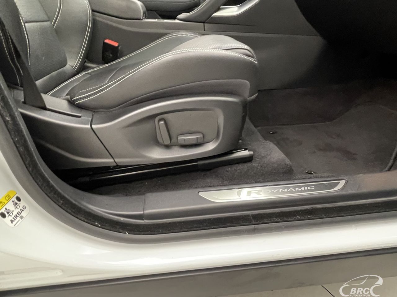 Jaguar E-Pace | 5