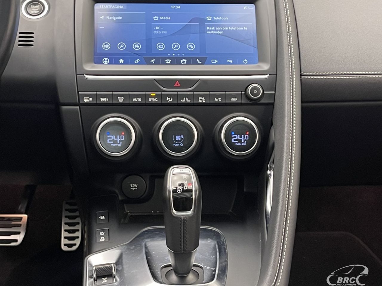 Jaguar E-Pace | 15