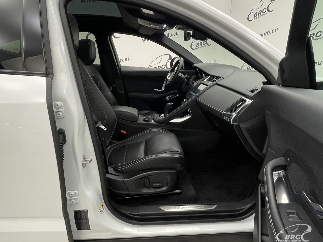 Jaguar E-Pace | 3