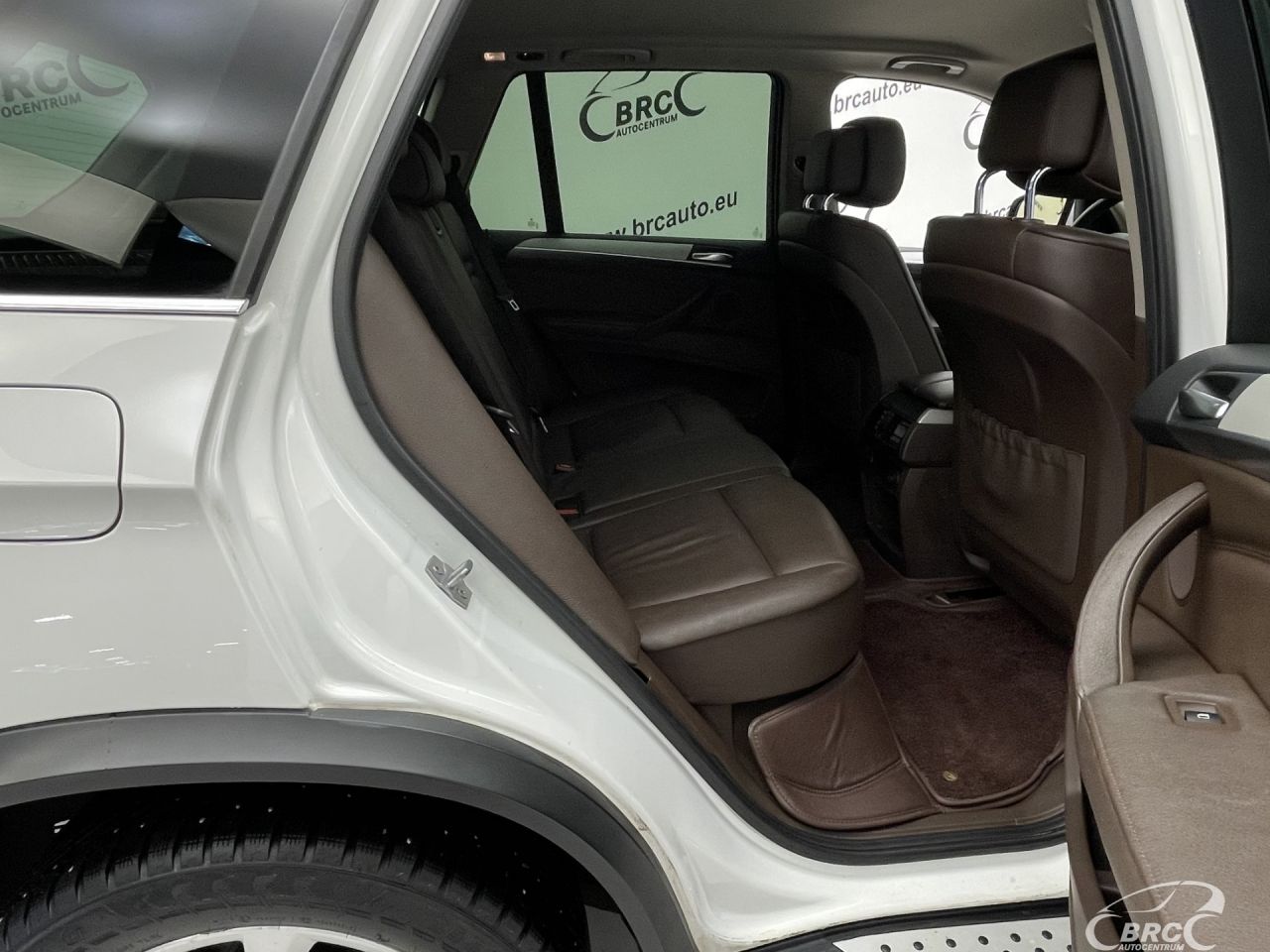 BMW X5 | 8