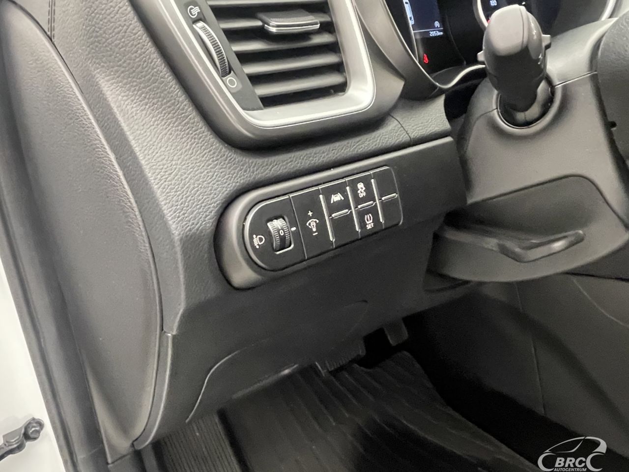 Kia Cee'd | 23