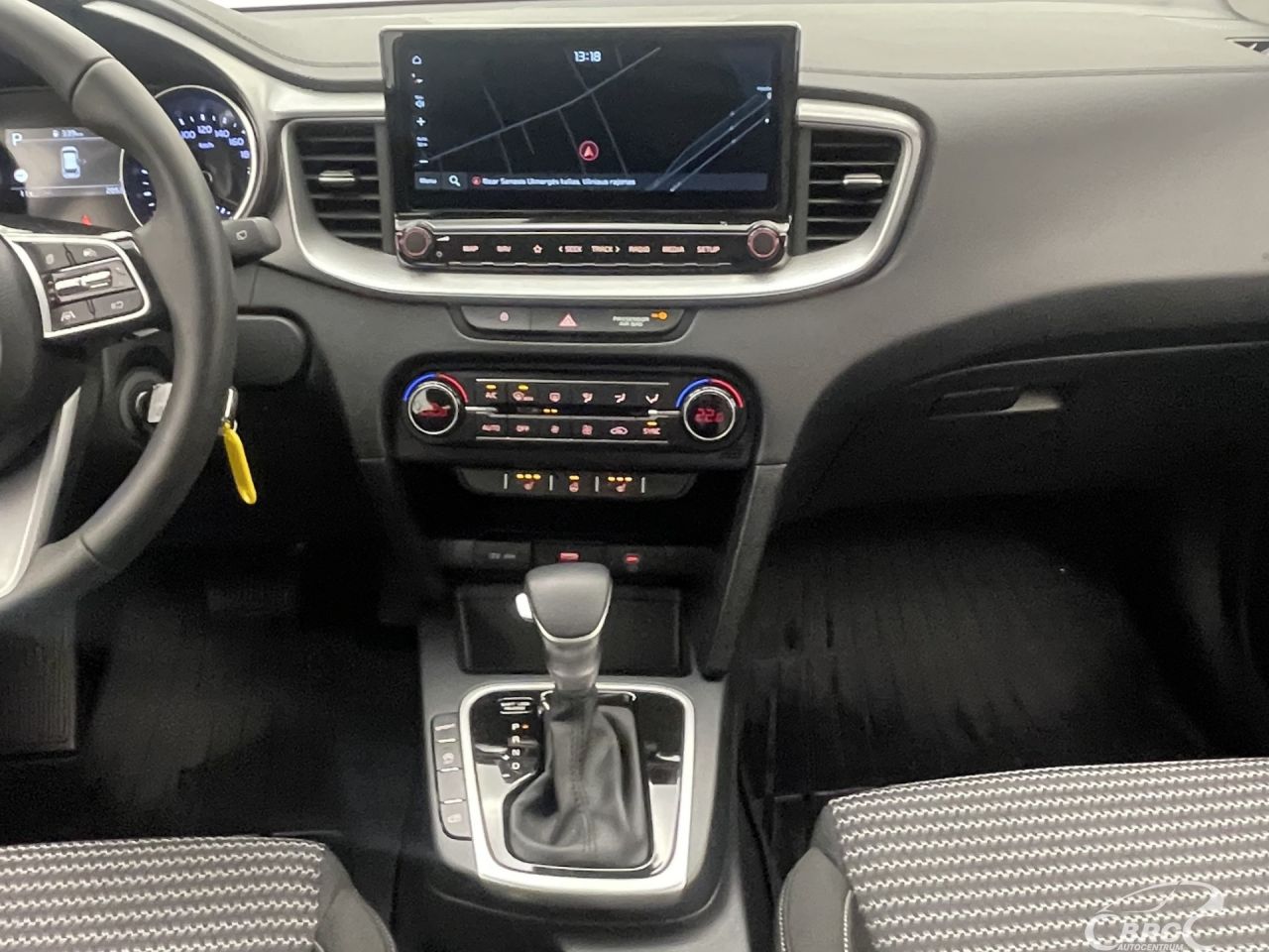Kia Cee'd | 13