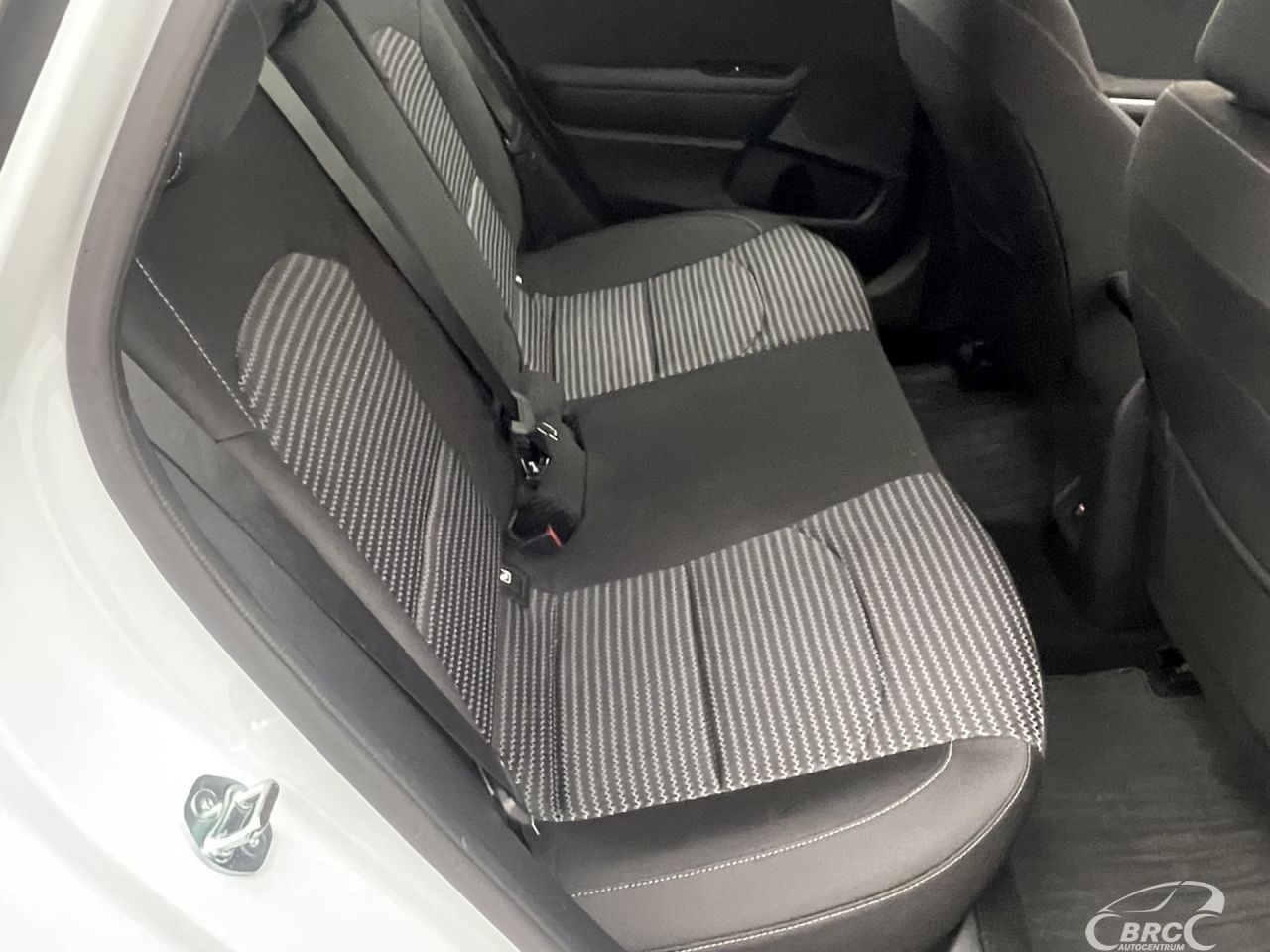 Kia Cee'd | 9