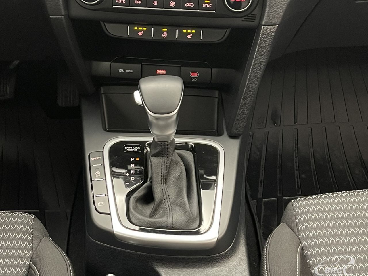 Kia Cee'd | 16
