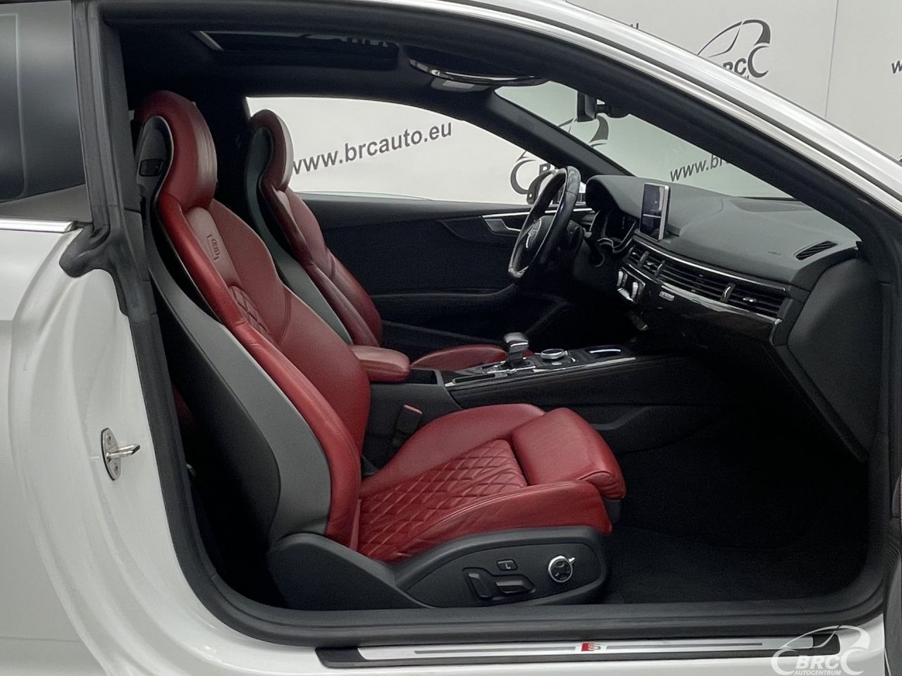 Audi S5 | 3